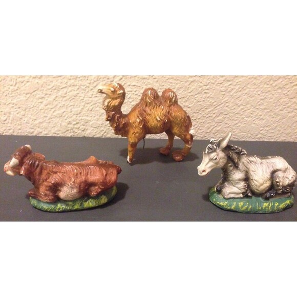 Vintage Nativity Set Manger 12 Piece Midcentury 60s Jesus Angel Figure Christmas - Picture 5 of 12